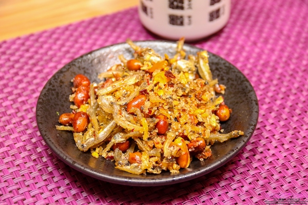 幸福讚精品飯店-幸福日式料理：【美食♥新莊】☼幸福讚精品飯店-幸福日式料理☼飯店裡的日式料理走精緻路線，廚王御膳200元起跳價錢走親民路線♥♥