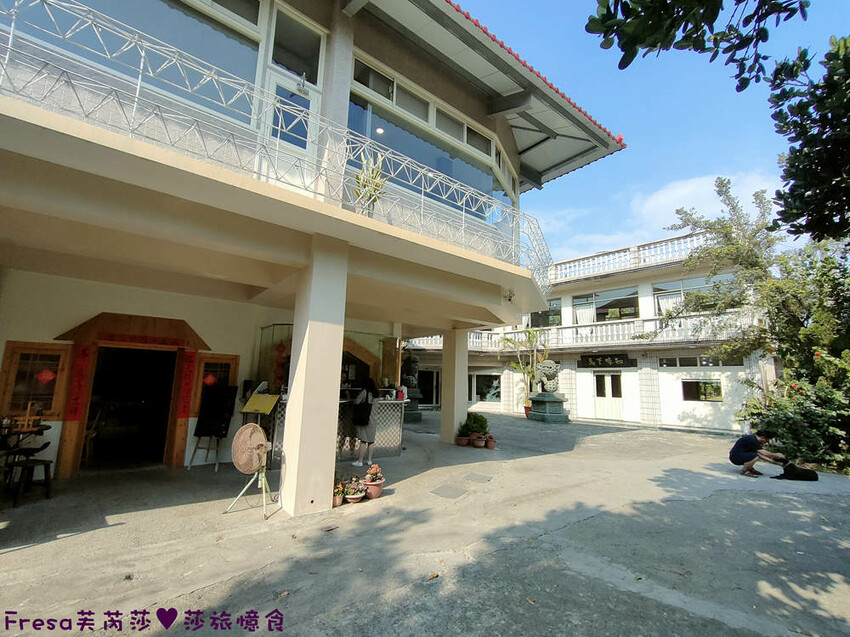 高雄聚餐【綠野山莊土雞城】大社觀音山步道附近ＣＰ值高土雞餐廳.招牌茶油雞＆菜脯雞湯推薦必點│附設停車場│活動宴席│大社美食 - Fresa芙芮莎♥莎旅憶食