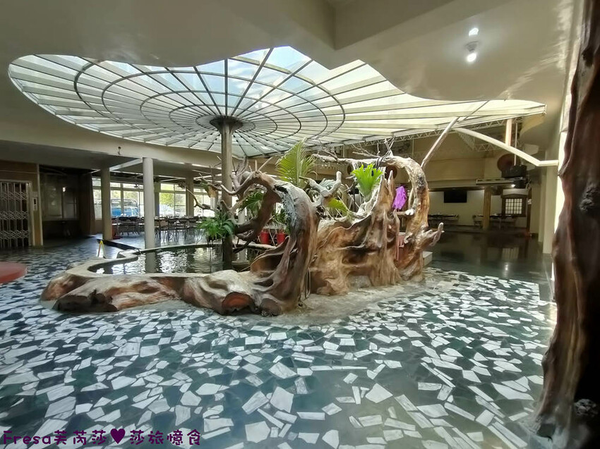 高雄聚餐【綠野山莊土雞城】大社觀音山步道附近ＣＰ值高土雞餐廳.招牌茶油雞＆菜脯雞湯推薦必點│附設停車場│活動宴席│大社美食 - Fresa芙芮莎♥莎旅憶食