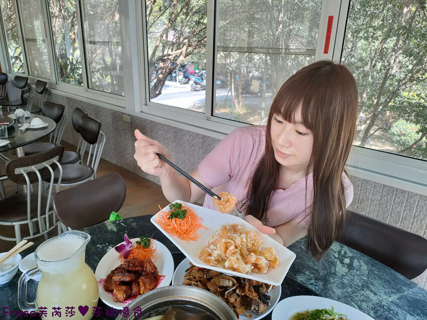 高雄聚餐【綠野山莊土雞城】大社觀音山步道附近ＣＰ值高土雞餐廳.招牌茶油雞＆菜脯雞湯推薦必點│附設停車場│活動宴席│大社美食 - Fresa芙芮莎♥莎旅憶食