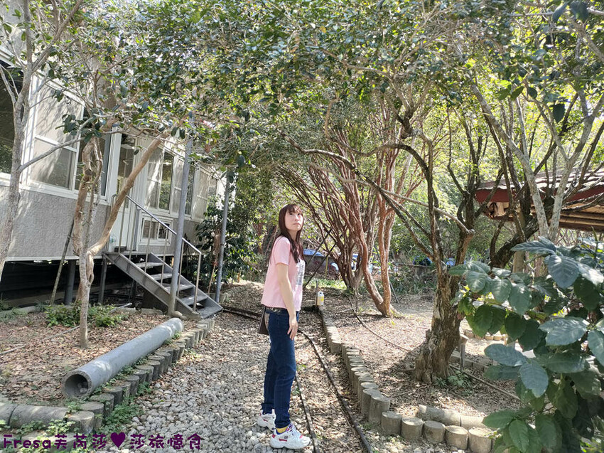 高雄聚餐【綠野山莊土雞城】大社觀音山步道附近ＣＰ值高土雞餐廳.招牌茶油雞＆菜脯雞湯推薦必點│附設停車場│活動宴席│大社美食 - Fresa芙芮莎♥莎旅憶食