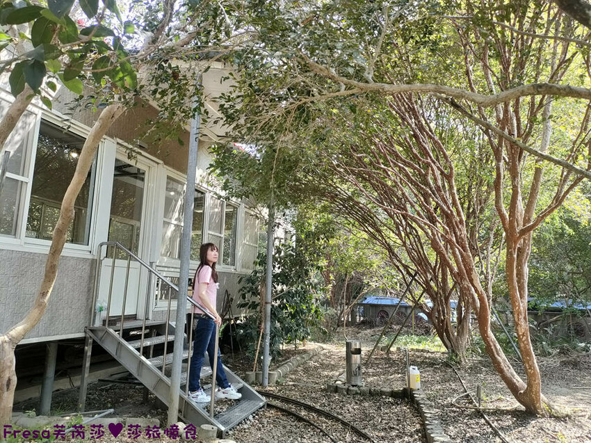 高雄聚餐【綠野山莊土雞城】大社觀音山步道附近ＣＰ值高土雞餐廳.招牌茶油雞＆菜脯雞湯推薦必點│附設停車場│活動宴席│大社美食 - Fresa芙芮莎♥莎旅憶食