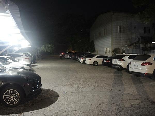 【綠野山莊土雞城-高雄觀音山特色餐廳】忘不了道地又純樸的家鄉