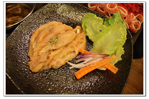 【台北食記】南機場夜市火鍋‧好客涮涮鍋 英雄鍋物~主題餐廳(親子友善)