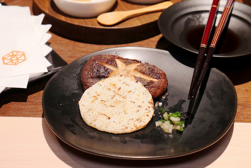 樂軒究極和牛燒肉 :豪華一頭牛燒肉不用到東京!自慢牛一頭盛合全9+黑毛和牛雙人4800元一次吃到厚切牛舌 橫隔膜肉 三角肉 羽下肉 菲力沙朗 無骨牛小排等十種部位