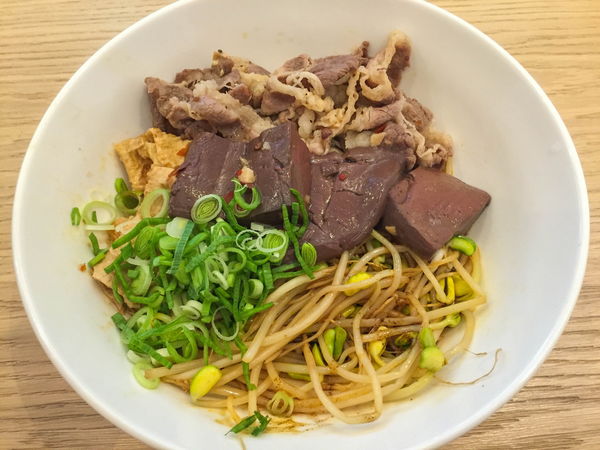 家伙 - CP值略低的高質感麵店