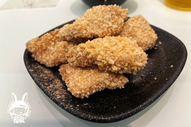 【小吃】桃園市區 吳土魠魚焿 桃園夜市老店新裝 魚塊酥脆