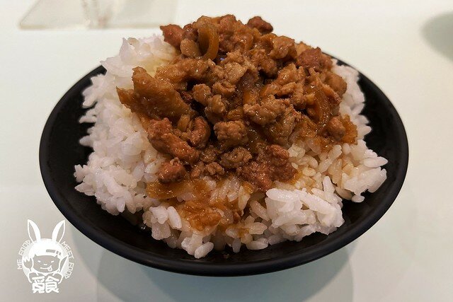 【小吃】桃園市區 吳土魠魚焿 桃園夜市老店新裝 魚塊酥脆