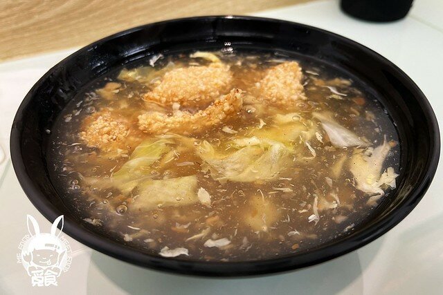 【小吃】桃園市區 吳土魠魚焿 桃園夜市老店新裝 魚塊酥脆