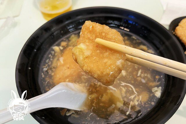 【小吃】桃園市區 吳土魠魚焿 桃園夜市老店新裝 魚塊酥脆