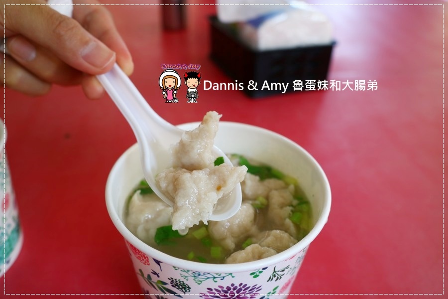 20170501《新竹美食》蕭記肉圓伯。肉羹湯。魚羹湯。中正市場正對面|(影片) (8).jpg