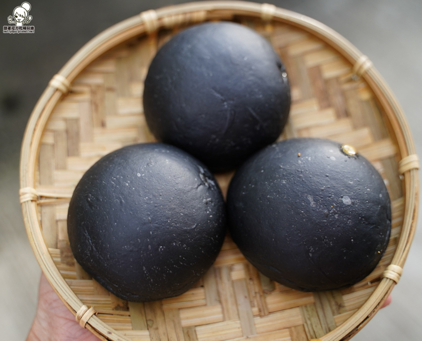 奧瑪 高雄美食 甜點 麵包 必吃 超夯 排隊 人氣