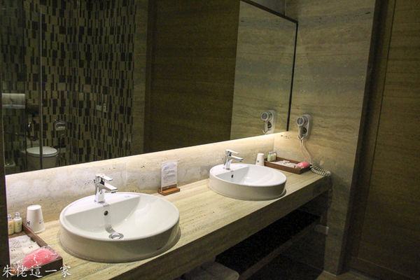 IMG_1245.jpg IMG_1245.jpg