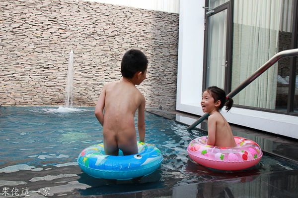 IMG_1300.jpg IMG_1300.jpg