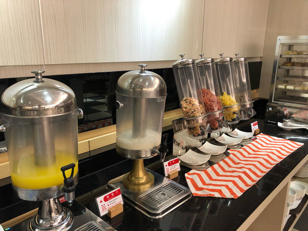 圓圓家睡外面-<嘉義親子飯店>海洋奇幻大冒險，嘉義冠閣大飯店，親子度假來這裡就對了!