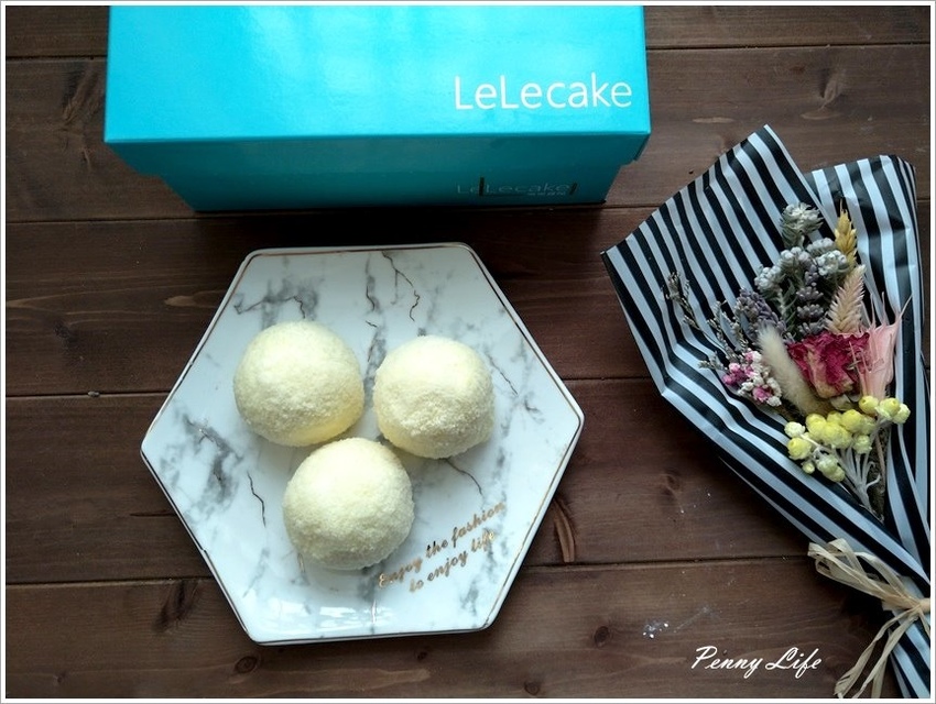 【甜點】樂樂甜點-台中低調時尚紅豆麻吉脆皮提拉米蘇 & 樂樂派對禮盒/食尚玩家推薦