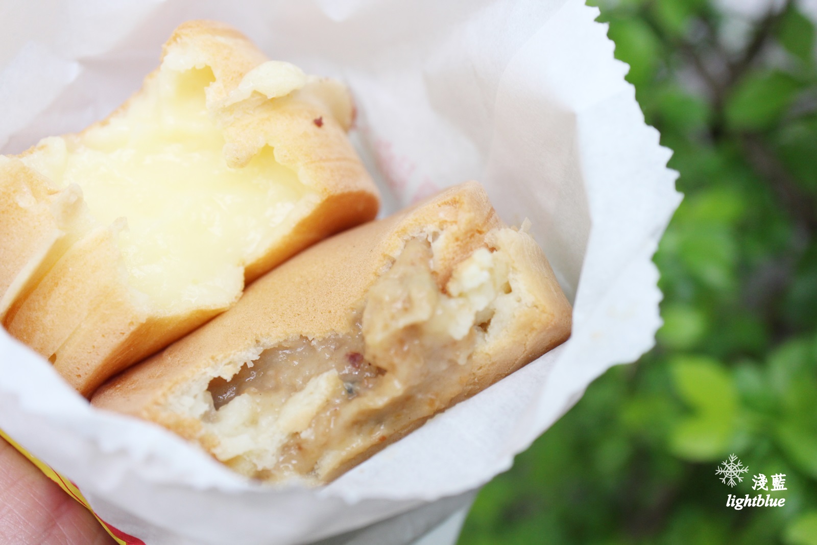 [ 忠孝新生站．光華商場美食 ] 淺藍 × 光華紅豆餅～總是大排長龍的銅板小點心