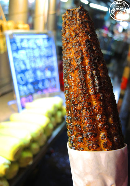 古早味碳烤玉米：呷飽祙【台北中正･古早味碳烤玉米】南機場夜市必買