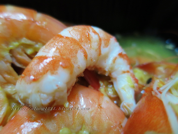 好吃的便利包~ ..蝦攪和冷凍鮮蝦