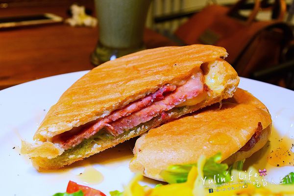 DSC_0083.JPG DSC_0083.JPG