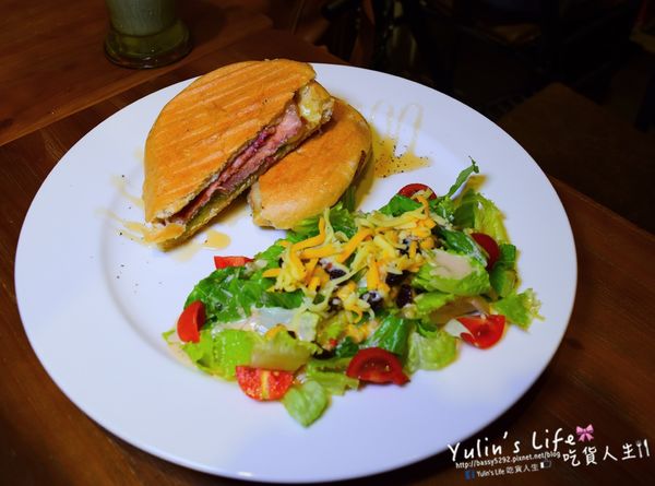 DSC_0082.JPG DSC_0082.JPG