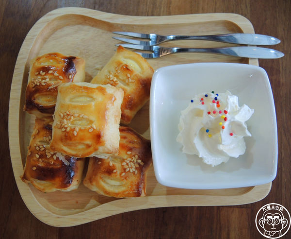 Impish頑咖啡:呷飽祙【台中西區・Impish頑咖啡】咖啡拉花玩創意 Impish頑咖啡:呷飽祙【台中西區・Impish頑咖啡】咖啡拉花玩創意