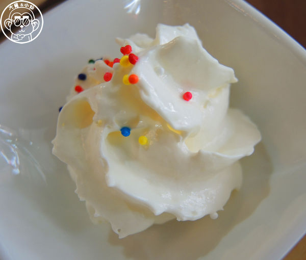 Impish頑咖啡:呷飽祙【台中西區・Impish頑咖啡】咖啡拉花玩創意 Impish頑咖啡:呷飽祙【台中西區・Impish頑咖啡】咖啡拉花玩創意