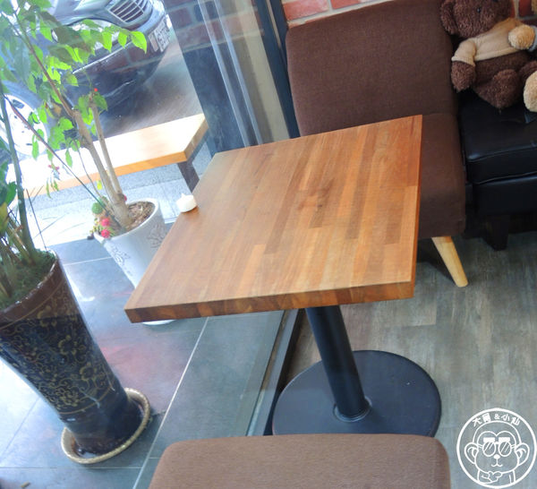 Impish頑咖啡:呷飽祙【台中西區・Impish頑咖啡】咖啡拉花玩創意 Impish頑咖啡:呷飽祙【台中西區・Impish頑咖啡】咖啡拉花玩創意