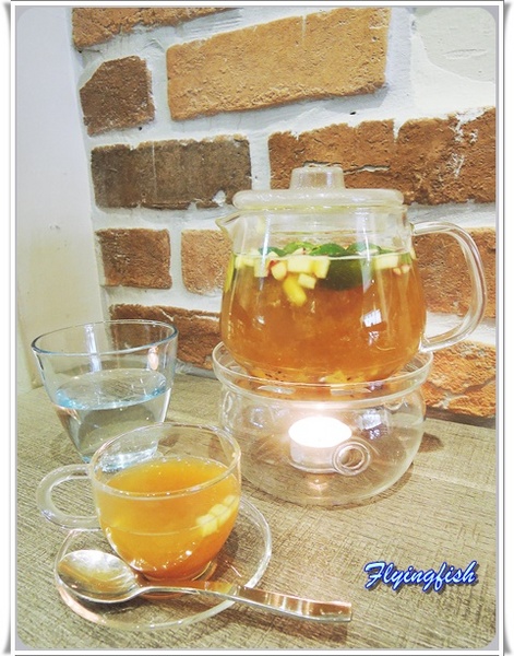 翻轉 Flip Brunch x Coffee x Life Style：✜ 吃美食x做公益ㄟ秘密基地 <擄獲人心ㄟ療癒系甜點篇> - 三重「翻轉 Flip Brunch x Coffee x Life Style」N訪 ♪♫♩♬ ♪ ♥～…