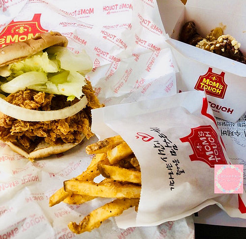 【台南美食】永康南台科大校園美食 ★ MoMs TOUCH ★ 韓式速食/漢堡/炸雞/年糕