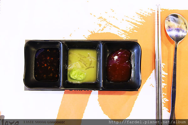 IMG_4687.JPG IMG_4687.JPG