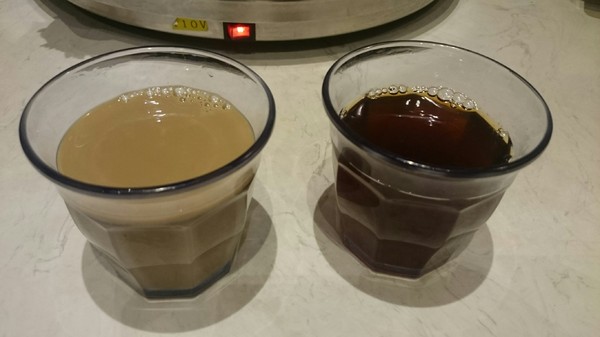 大八潮坊港式飲茶：高雄夢時代~大八潮坊港式飲茶自助百匯~港式點心推車~自助式取餐~吃到飽料理~好撐呀~