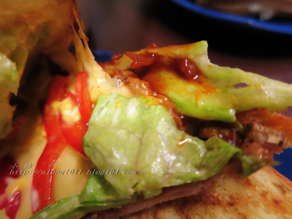 層層堆砌多層次口感~    ..Cheese Me手作帕尼尼