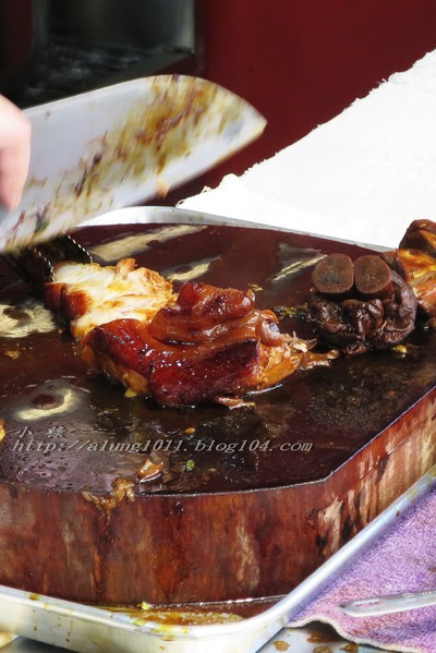 富足好實在 - ..古早味的豬腳