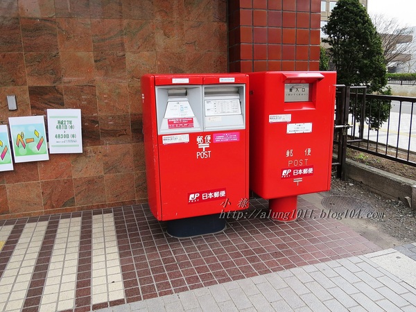北國の旅 8. ..細雨。札幌。電車~
