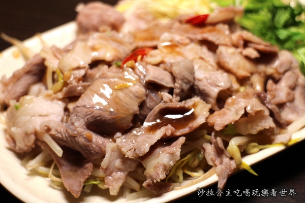 肥老媽羊肉羹:中山區小吃『肥老媽羊肉羹』濱江市場/上引水產旁 肥老媽羊肉羹:中山區小吃『肥老媽羊肉羹』濱江市場/上引水產旁