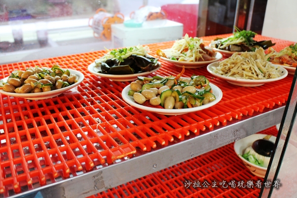 肥老媽羊肉羹:中山區小吃『肥老媽羊肉羹』濱江市場/上引水產旁 肥老媽羊肉羹:中山區小吃『肥老媽羊肉羹』濱江市場/上引水產旁