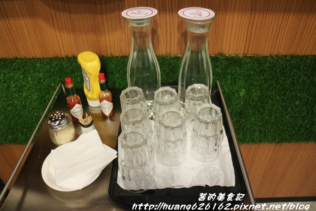 IMG_1887.JPG IMG_1887.JPG