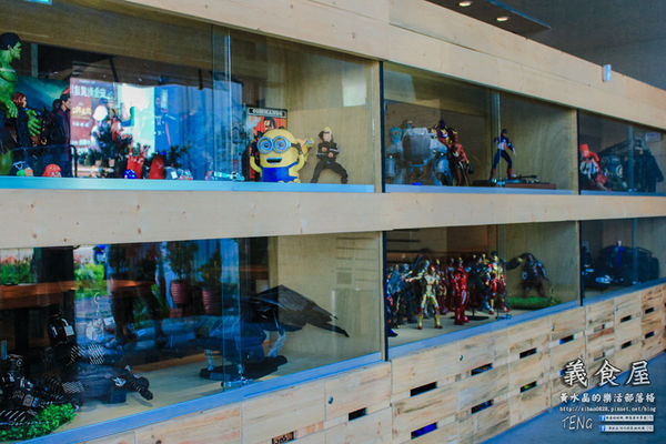 義食屋 親子餐廳(頭份中央店) | 苗栗縣/頭份市 (倉庫風格的自助式好吃又好玩平價大空間義式親子餐廳推薦)