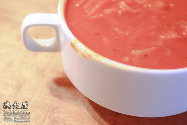 義食屋 親子餐廳(頭份中央店) | 苗栗縣/頭份市 (倉庫風格的自助式好吃又好玩平價大空間義式親子餐廳推薦)