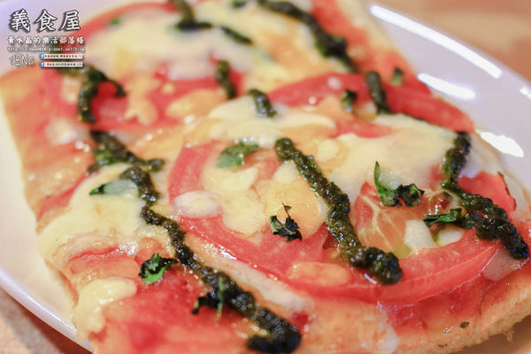 義食屋 親子餐廳(頭份中央店) | 苗栗縣/頭份市 (倉庫風格的自助式好吃又好玩平價大空間義式親子餐廳推薦)