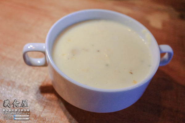 義食屋 親子餐廳(頭份中央店) | 苗栗縣/頭份市 (倉庫風格的自助式好吃又好玩平價大空間義式親子餐廳推薦)