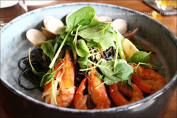 Double Soul  coffee%26;bistro18.jpg