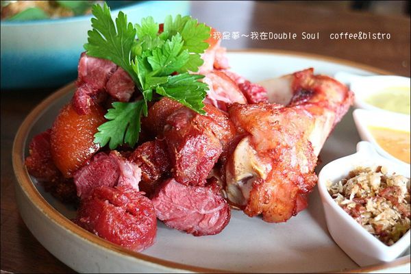 Double Soul  coffee%26;bistro25.jpg