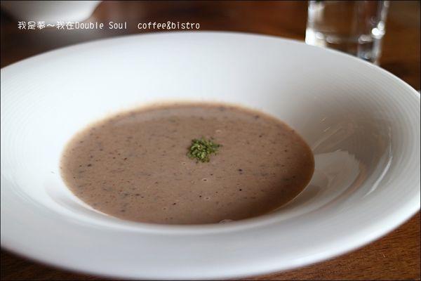 Double Soul  coffee%26;bistro12.jpg