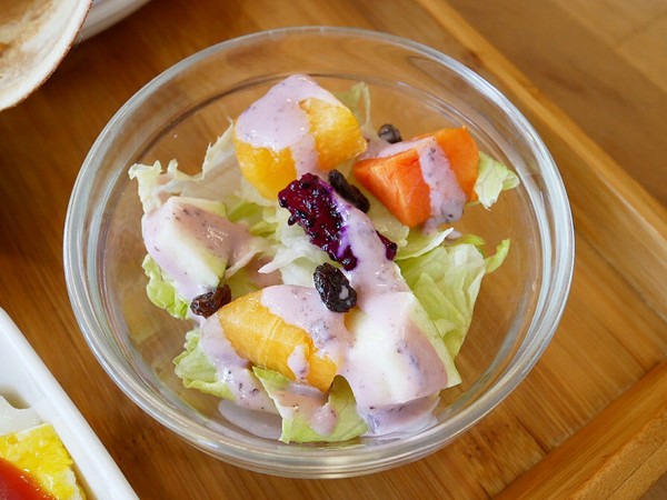 Relax.brunch 輕鬆點早午餐：Relax.brunch 輕鬆點早午餐-台南東區大份量早午餐  連大食怪等級的我都差點投降  大推德國豬腳