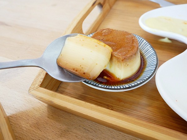 Relax.brunch 輕鬆點早午餐：Relax.brunch 輕鬆點早午餐-台南東區大份量早午餐  連大食怪等級的我都差點投降  大推德國豬腳