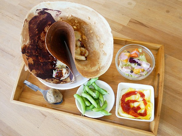 Relax.brunch 輕鬆點早午餐：Relax.brunch 輕鬆點早午餐-台南東區大份量早午餐  連大食怪等級的我都差點投降  大推德國豬腳