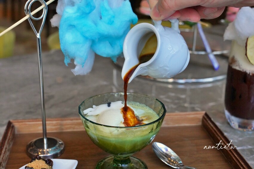 台北市南港區【台北】The Lounge 大廳酒吧， 復刻日本花火大會，夏日祭典下午茶