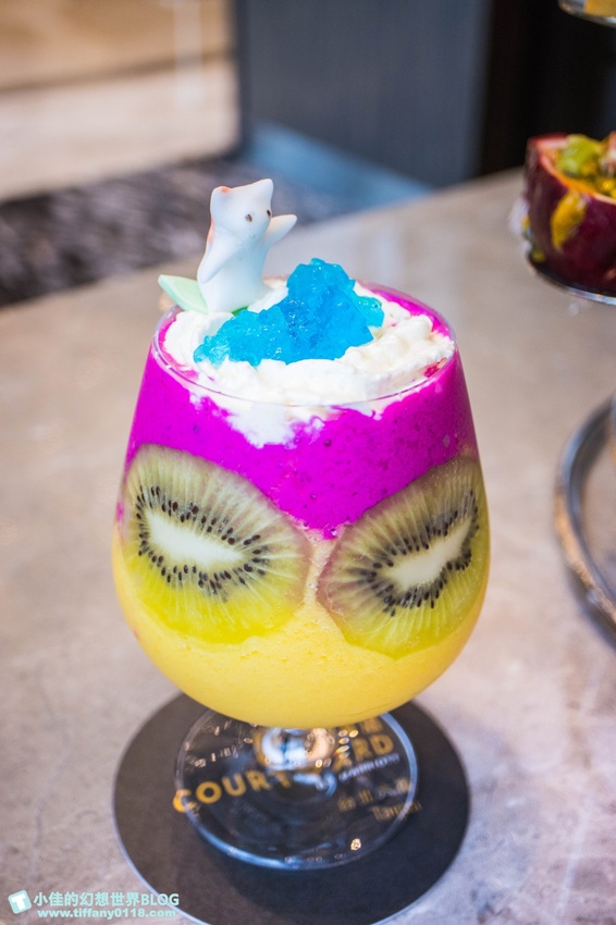 [台北下午茶]超值夢幻JC CAT雲朵鳥籠下午茶/六福萬怡大廳酒吧/好吃好拍的雙人下午茶推薦